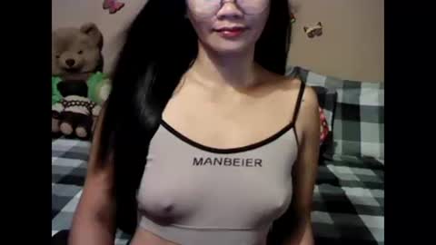 Snapshot of mia_rein chatting on 01.07.25 mia_rein online show from 01.07.25
