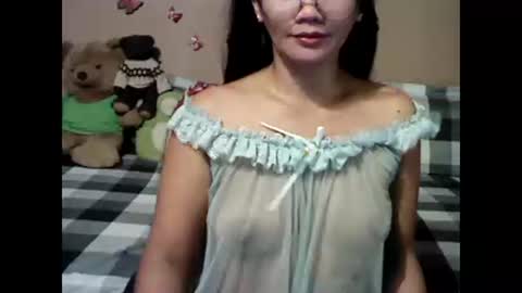 Snapshot of mia_rein chatting on 01.19.25 mia_rein online show from 01.19.25