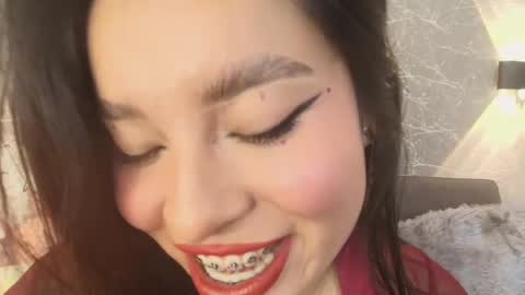 Mia Roux online show from 02.13.25