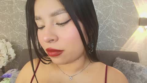 Mia Roux online show from 02.13.25