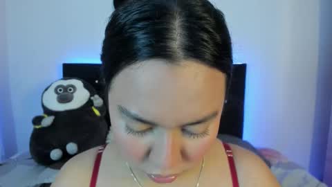 Mia Roux online show from 03.07.26