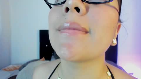 Mia Roux online show from 03.20.26