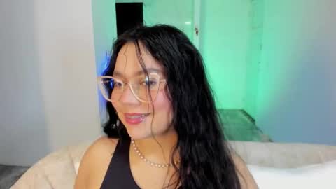 Mia Roux online show from 03.24.26