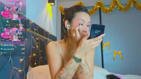 Mia online show from 01.06.25