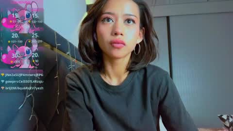 Mia online show from 01.26.25