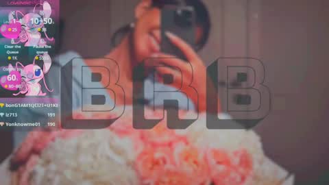 Mia online show from 03.11.25