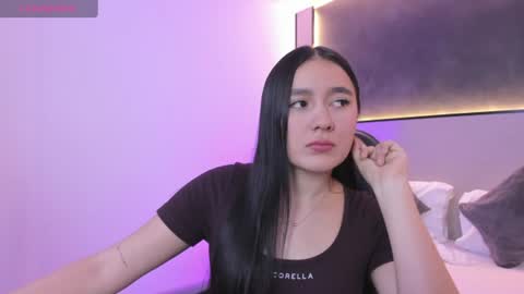 M I A online show from 08.07.26