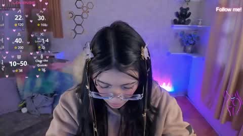 Snapshot of mia_smoke_ chatting on 06.02.26 Mia online show from 06.02.26