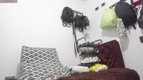 Snapshot of mia_soman chatting on 05.19.26 mia soman online show from 05.19.26