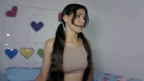 MIA suarez4 online show from 04.26.26