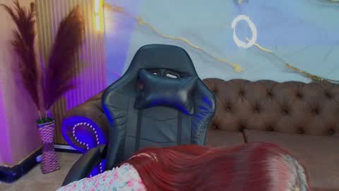 Mia online show from 10.02.25