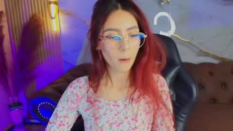 Mia online show from 10.29.25