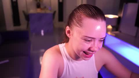 Snapshot of mia_vixen_ chatting on 11.18.25 VixenMia online show from 11.18.25