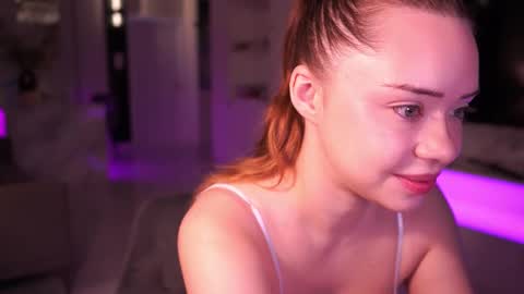 Snapshot of mia_vixen_ chatting on 12.15.25 VixenMia online show from 12.15.25