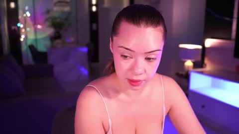 Snapshot of mia_vixen_ chatting on 01.18.26 VixenMia online show from 01.18.26