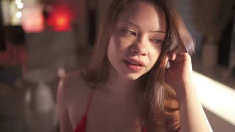 Snapshot of mia_vixen_ chatting on 06.12.26 VixenMia online show from 06.12.26