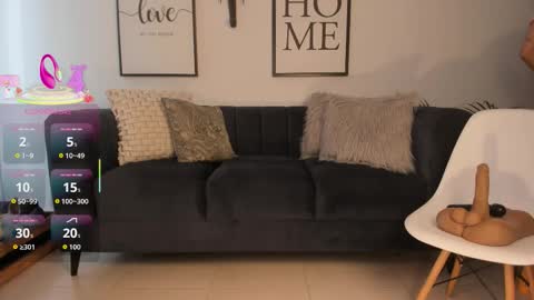 Snapshot of mia_walkerx3 chatting on 01.09.26 Mia online show from 01.09.26