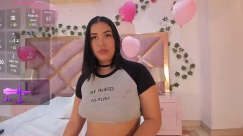 Snapshot of miaa_cameron1 chatting on 02.19.25 Mia online show from 02.19.25