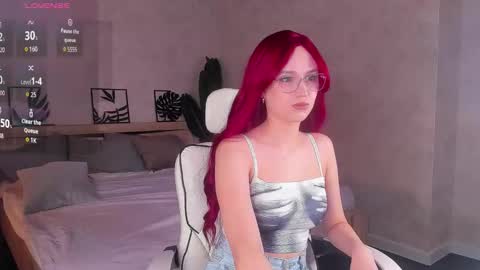 Mia online show from 03.24.26