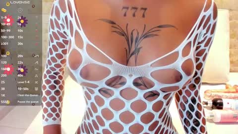 Snapshot of miaa_roldan chatting on 02.27.25 Miaa online show from 02.27.25