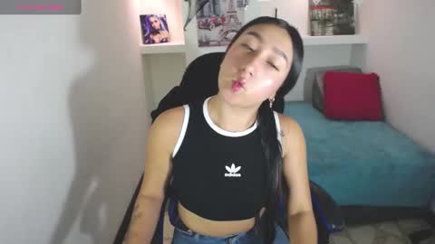       online show from 11.04.25