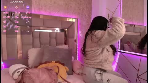 Snapshot of miaa_smiith1 chatting on 01.10.25 miaa_smiith1 online show from 01.10.25