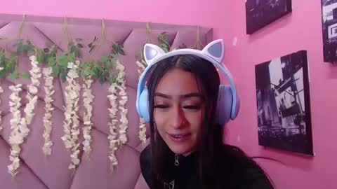 Snapshot of miaa_thopmson chatting on 02.19.25 Miaa online show from 02.19.25