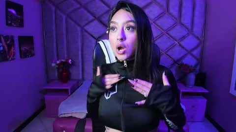 Miaa online show from 12.17.25