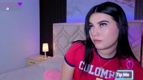 Miaa Farrel online show from 03.08.26