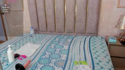 Snapshot of miaaffox chatting on 01.10.26 miaaffox online show from 01.10.26