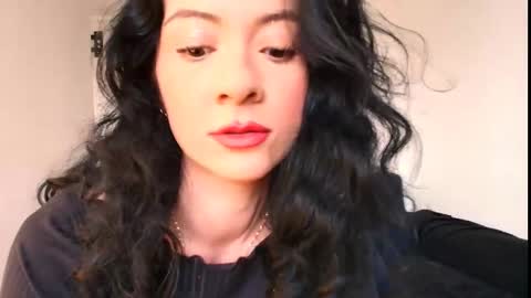 Snapshot of miabeautyxxx chatting on 02.25.26 miabeautyxxx online show from 02.25.26