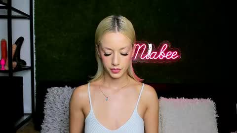 MiaBeeX online show from 07.14.26