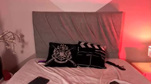 miablack_k online show from 10.10.25