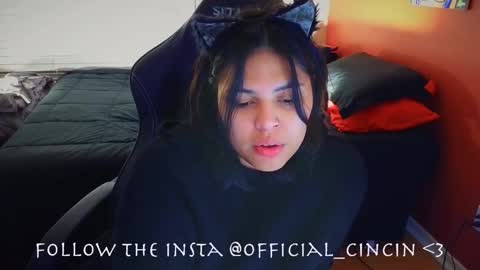 Snapshot of miacanela_xo chatting on 02.16.25 Mia online show from 02.16.25