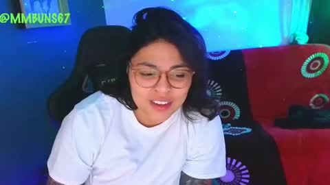 Snapshot of miacanela_xo chatting on 10.02.25 Mia online show from 10.02.25