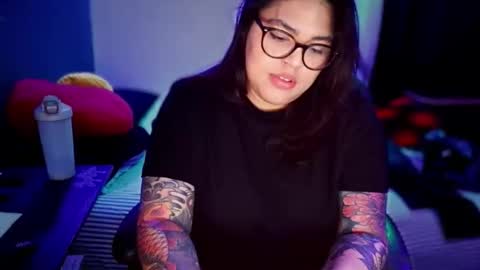 Mia online show from 04.01.26