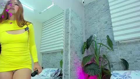 Snapshot of miacassel chatting on 02.16.26 MiaCassel online show from 02.16.26