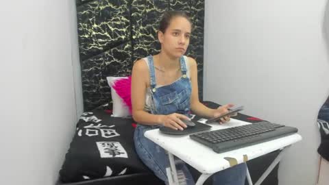 MiaCours online show from 06.21.26