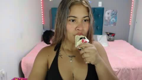 miacumgirl online show from 08.06.26