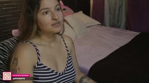 Snapshot of miadimota chatting on 01.27.25 Mia online show from 01.27.25