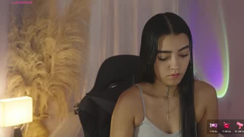 Mia Gomez online show from 02.18.26