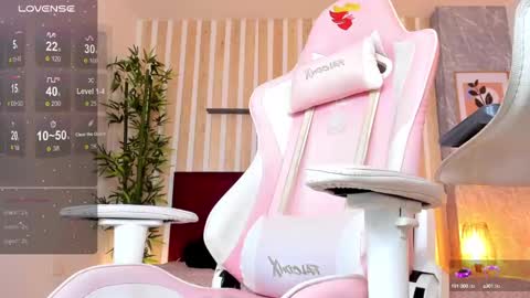 Mia Connor online show from 02.11.25