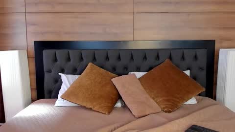 Mia Connor online show from 03.17.26