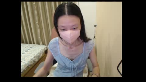 Snapshot of miahchan68 chatting on 05.06.26 miahchan68 online show from 05.06.26