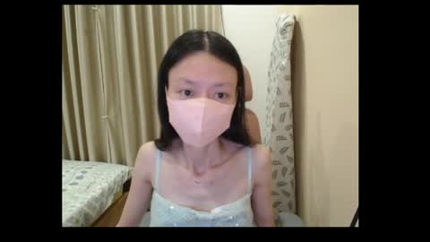 Snapshot of miahchan68 chatting on 05.21.26 miahchan68 online show from 05.21.26