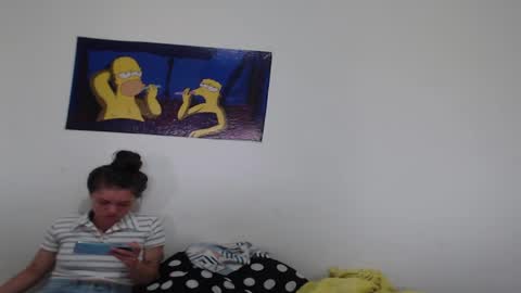 Snapshot of miahells chatting on 01.20.25 Mia Sam online show from 01.20.25