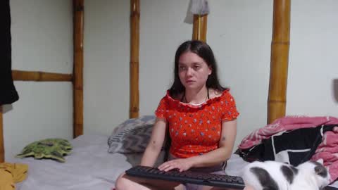 Snapshot of miahells chatting on 02.25.25 Mia Sam online show from 02.25.25