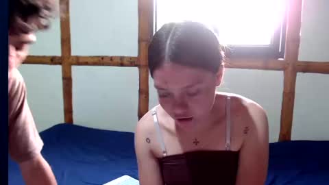 Snapshot of miahells chatting on 09.13.25 Mia Sam online show from 09.13.25