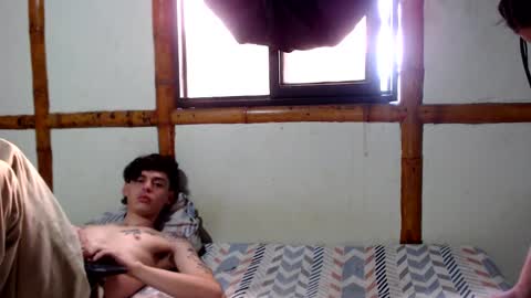 Mia  Sam online show from 12.15.25