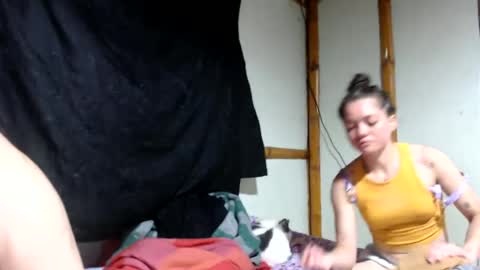 Snapshot of miahells chatting on 06.21.26 Mia Sam online show from 06.21.26
